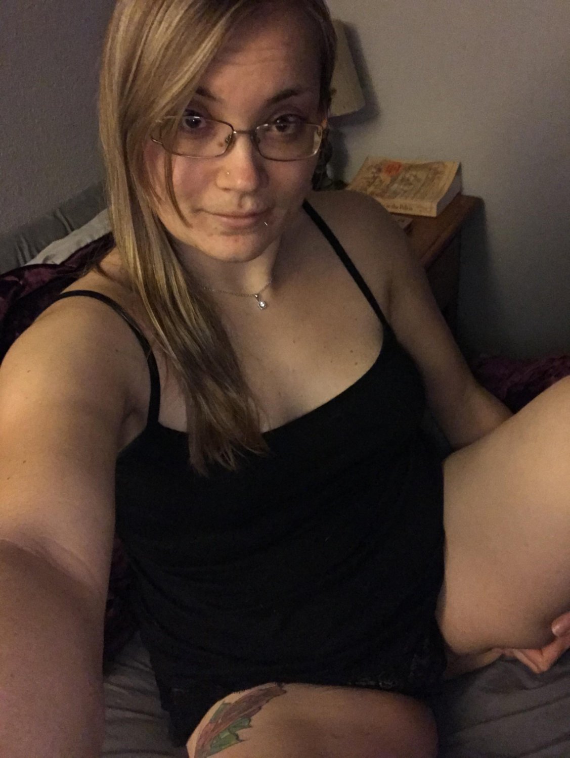 Wife next door! #OPMlKe4z