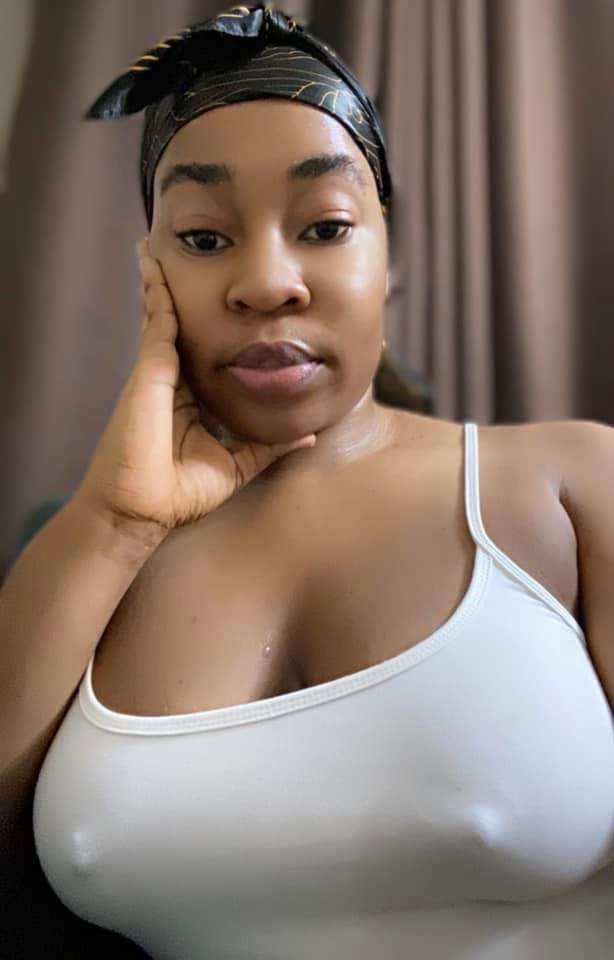 No bra #gp8cB7g9