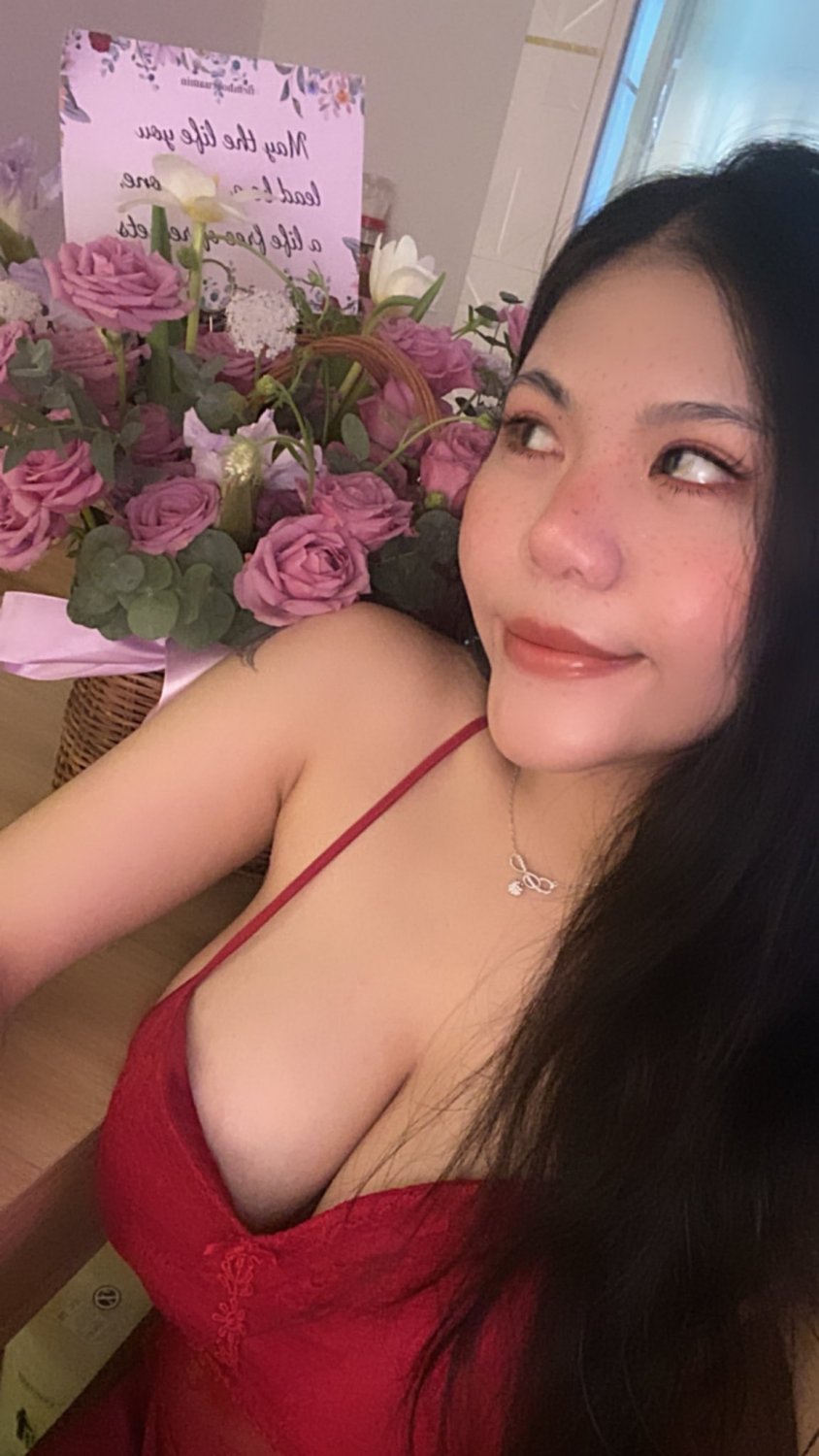 slut vn #VVREXaQg