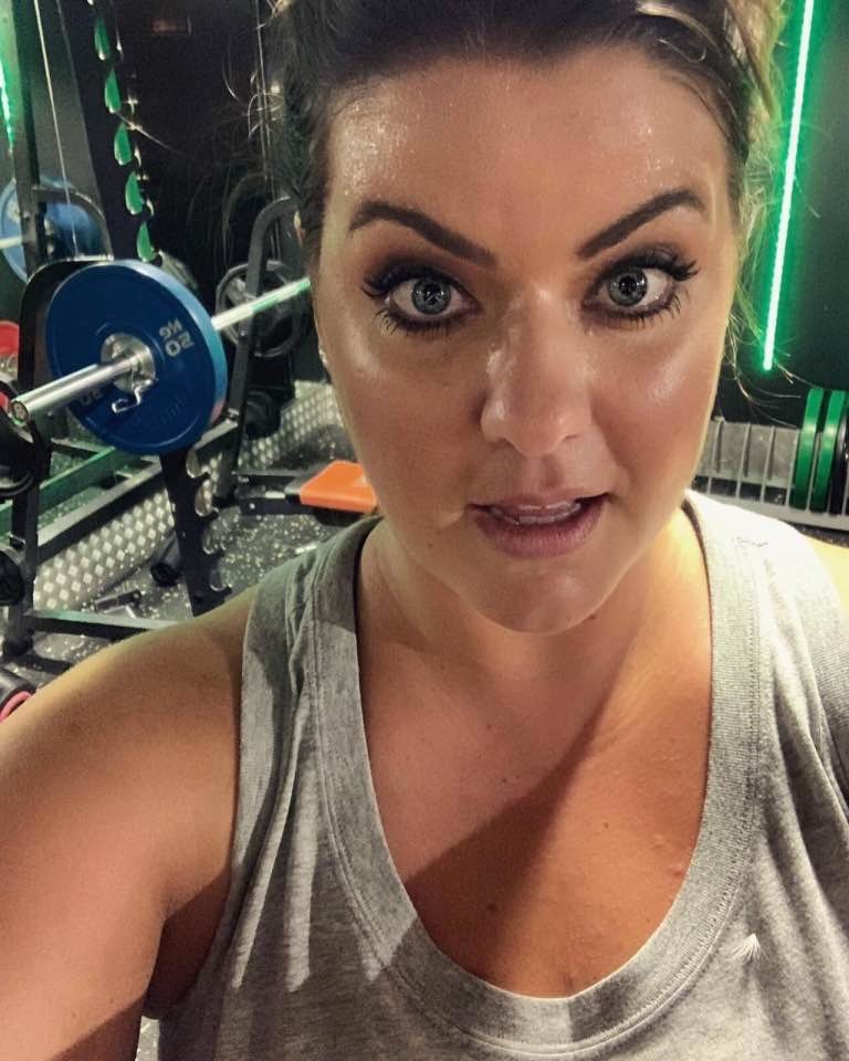 Sammy the UK Slut #UpaIAHVI