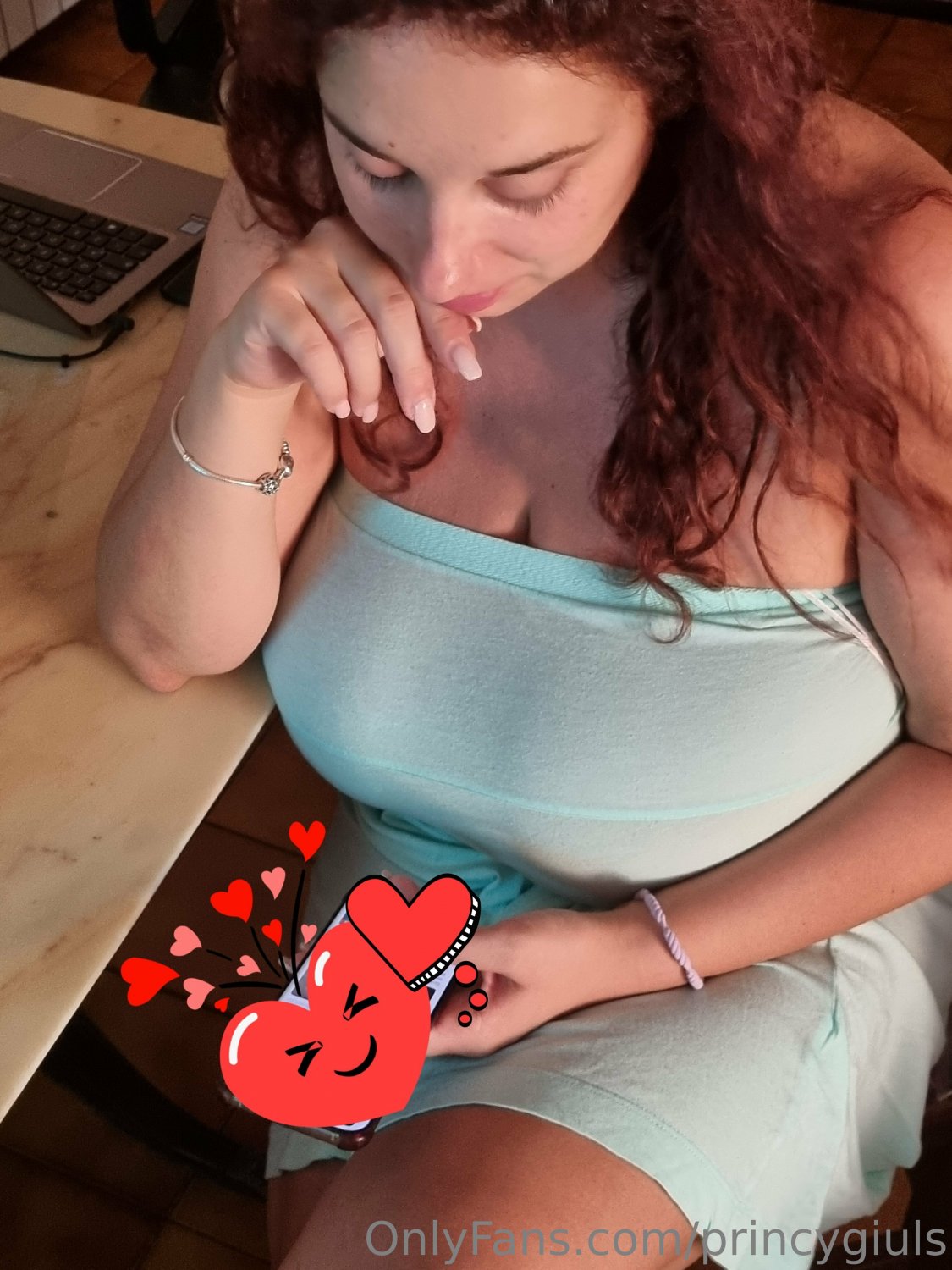 Mega huge tits on this beautiful girl - Ԁɹᴉuɔʎפᴉnls #kaBGNE52